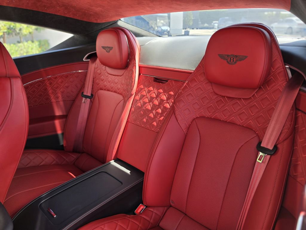 Used 2022 Bentley Continental GT Speed image 15