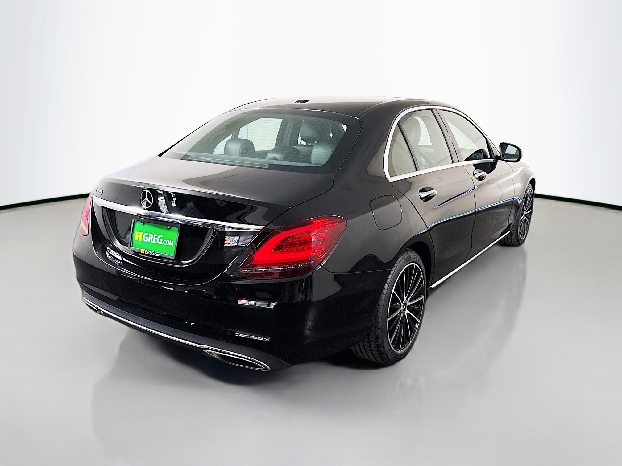 Used 2021 Mercedes-Benz C 300 Sedan w/ Premium Package image 24