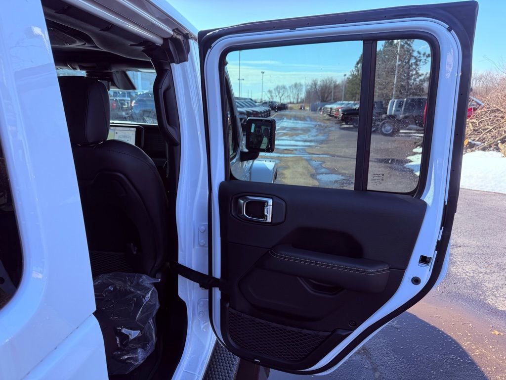 New 2026 Jeep Wrangler Sahara image 15