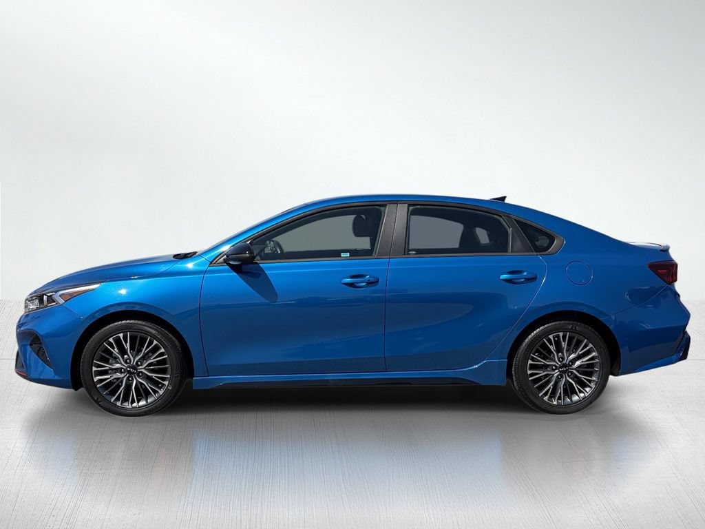 Used 2024 Kia Forte GT-Line FWD image 2