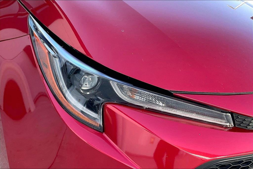 Used 2021 Toyota Corolla LE image 28