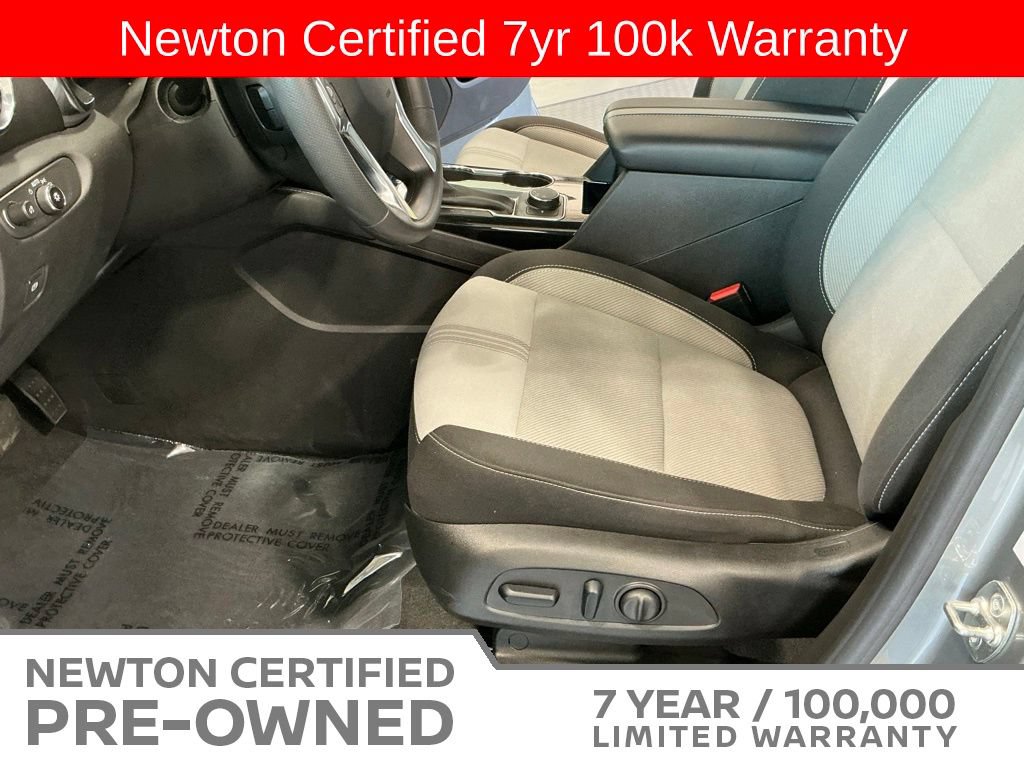 Used 2023 Chevrolet Blazer LT AWD/4WD image 15