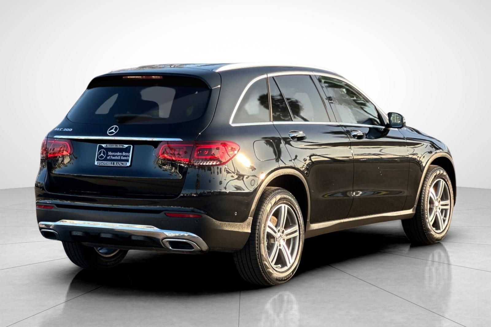 Certified 2022 Mercedes-Benz GLC 300 image 3