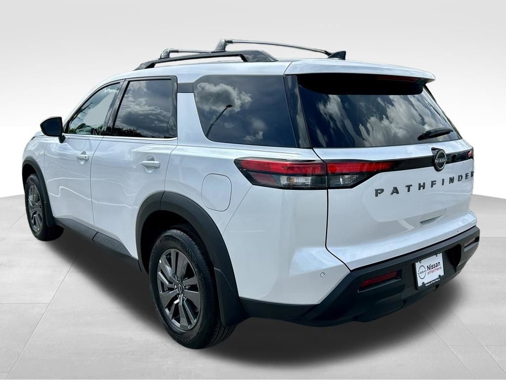 New 2026 Nissan Pathfinder SV image 8