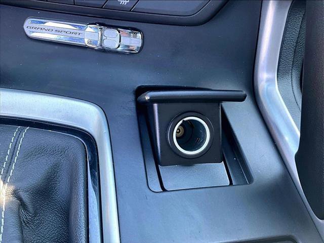 Used 2018 Chevrolet Corvette Grand Sport w/ Carbon Flash Badge Package image 23