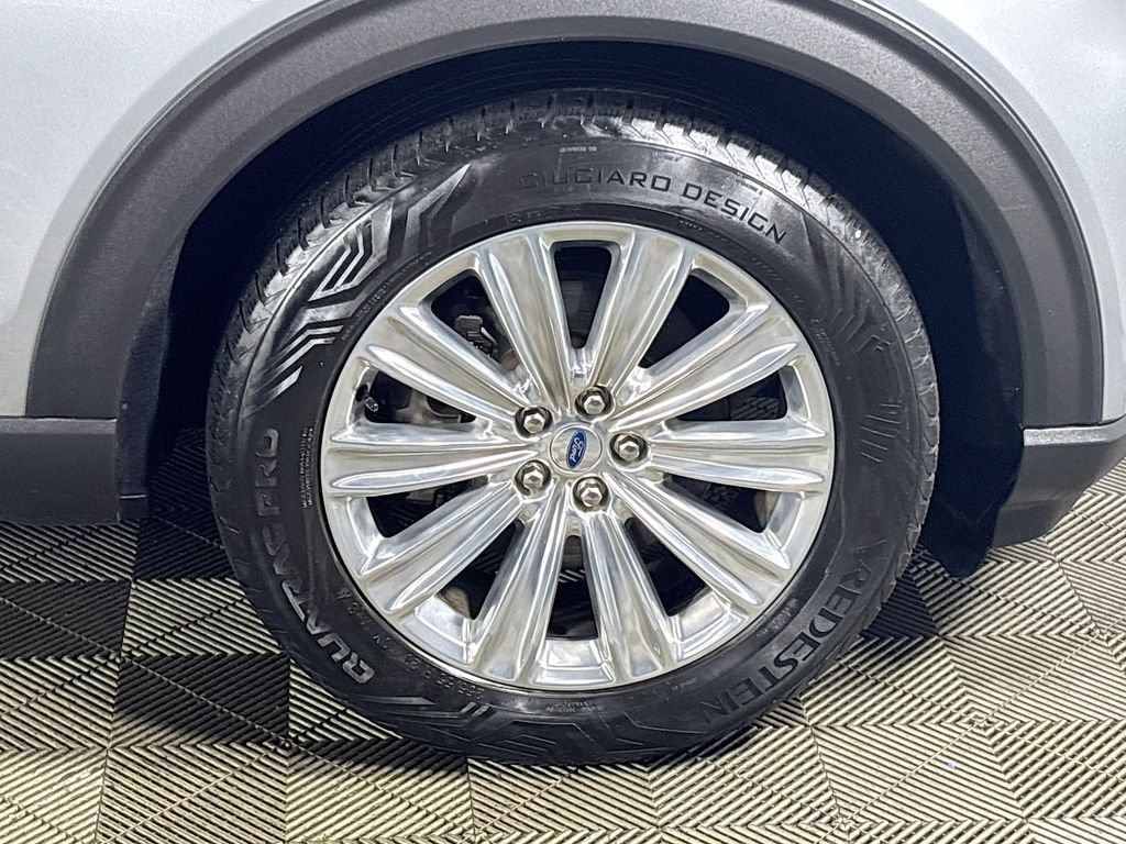 Used 2020 Ford Explorer Limited image 24