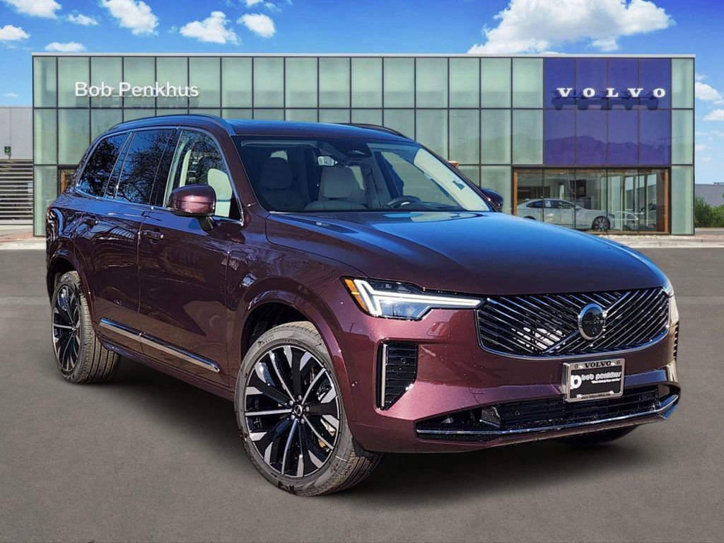 New 2026 Volvo XC90 T8 Ultra w/ Lounge Package
