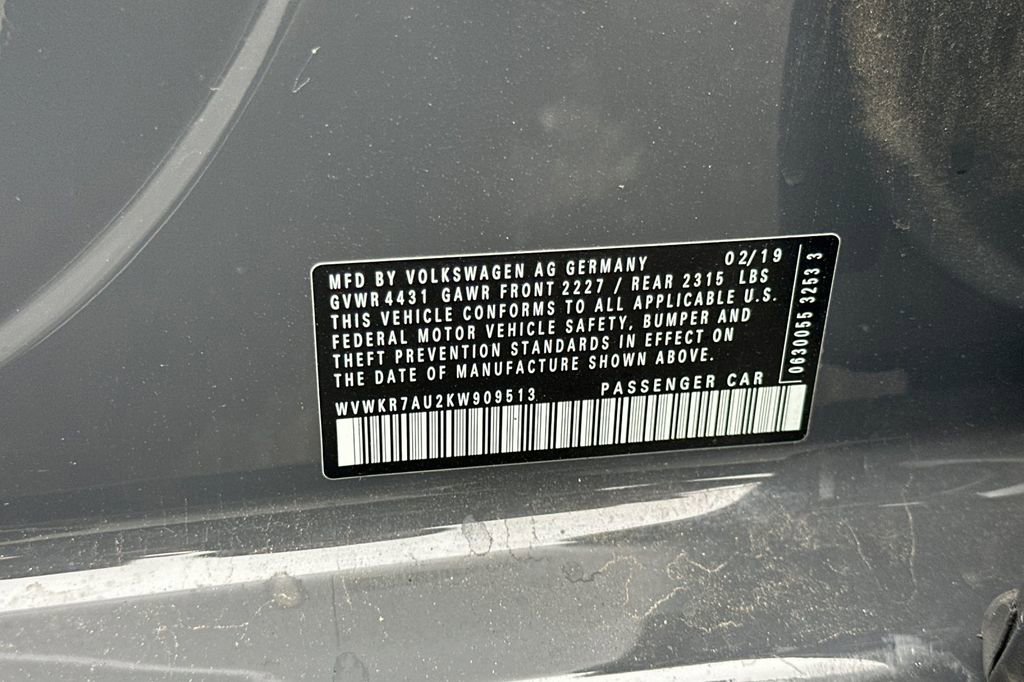 Used 2019 Volkswagen e-Golf SE image 24