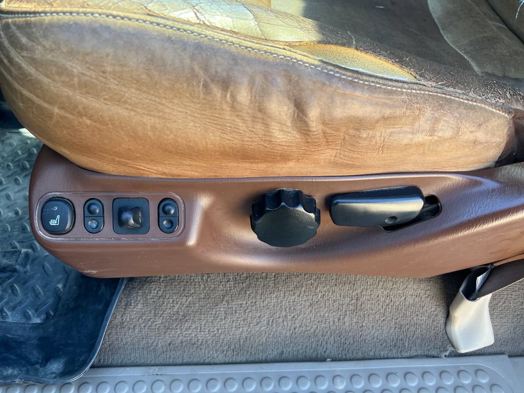 Used 2004 Ford F350 King Ranch AWD/4WD image 16