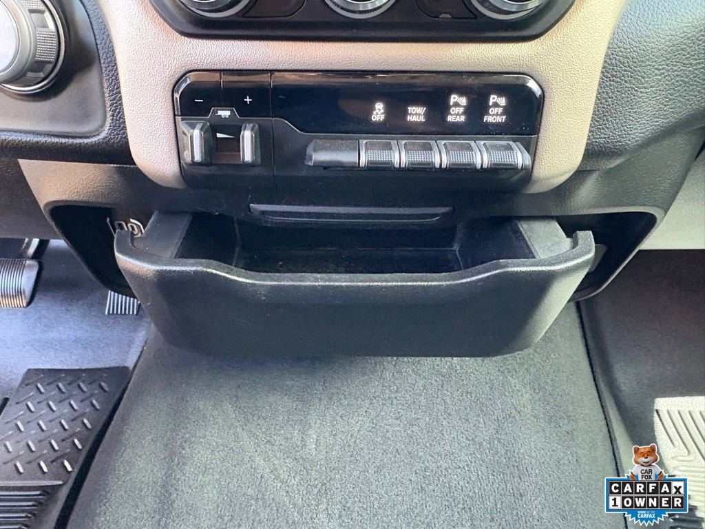 Used 2019 RAM 1500 Laramie AWD/4WD image 22