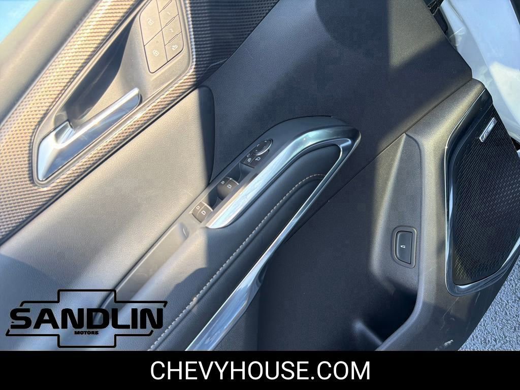 New 2026 Chevrolet Traverse High Country FWD image 11