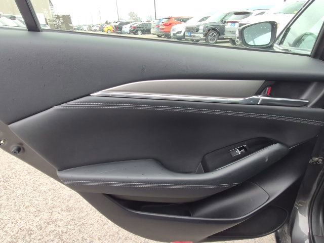 Used 2018 MAZDA MAZDA6 Touring image 12