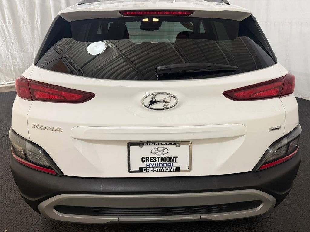 Used 2023 Hyundai Kona SEL w/ Cargo Package image 12