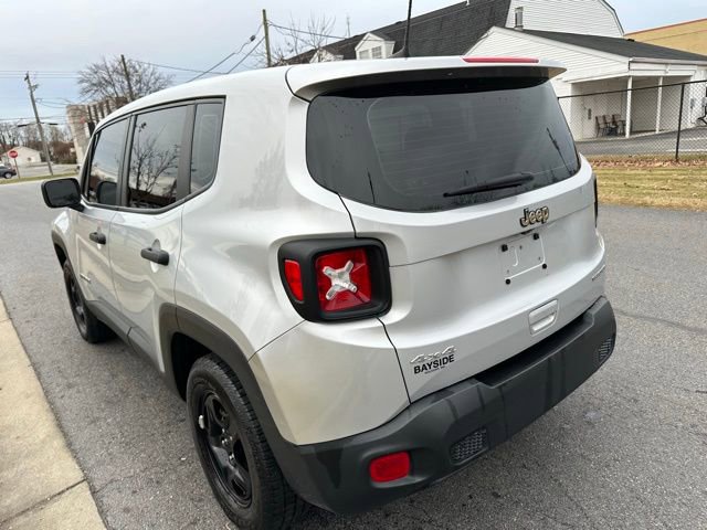 Used 2021 Jeep Renegade Sport image 14