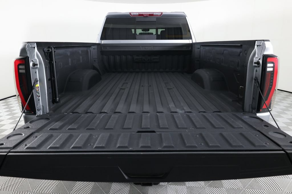Used 2025 GMC Sierra 2500 AT4 w/ AT4 Premium Plus Package AWD/4WD image 7