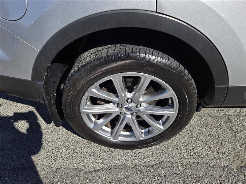 Used 2017 Ford Explorer Limited AWD/4WD image 31