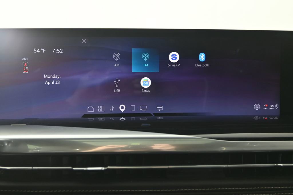 Used 2025 Cadillac Escalade Sport w/ Touring Package image 30