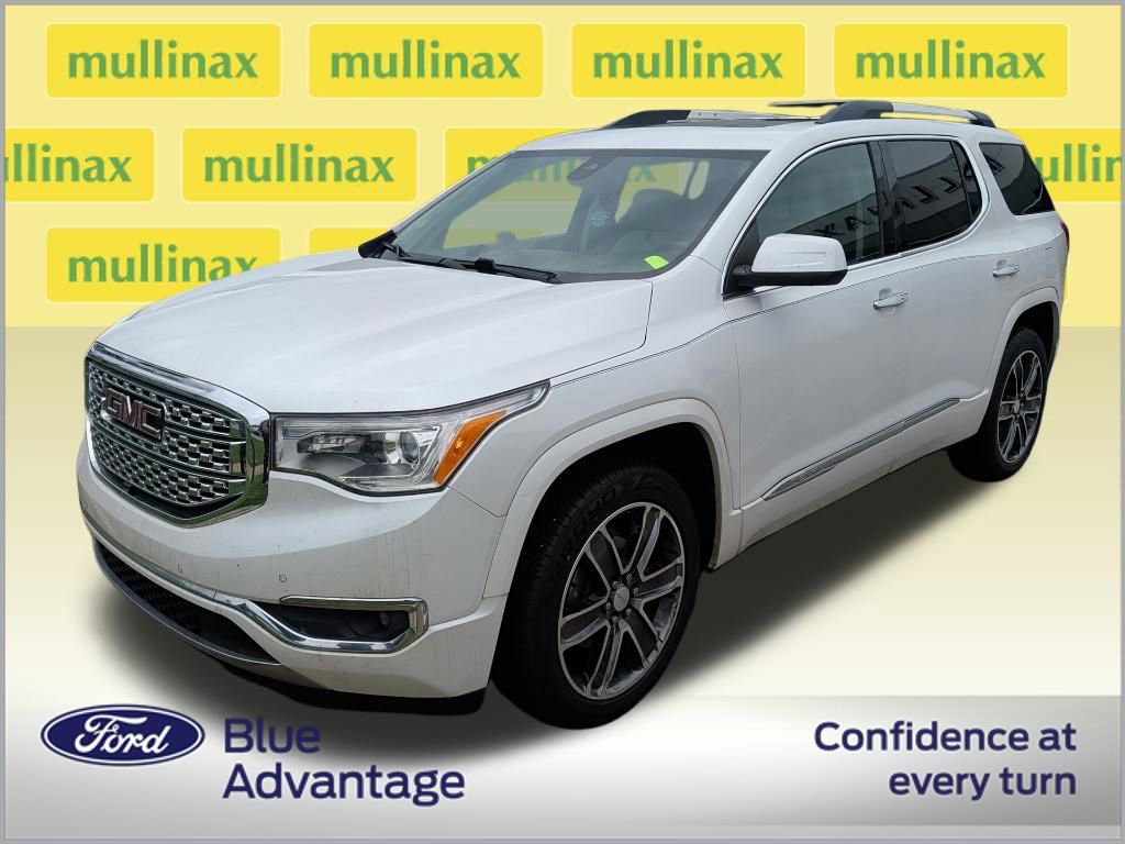 Used 2018 GMC Acadia Denali w/ Technology Package FWD image 2
