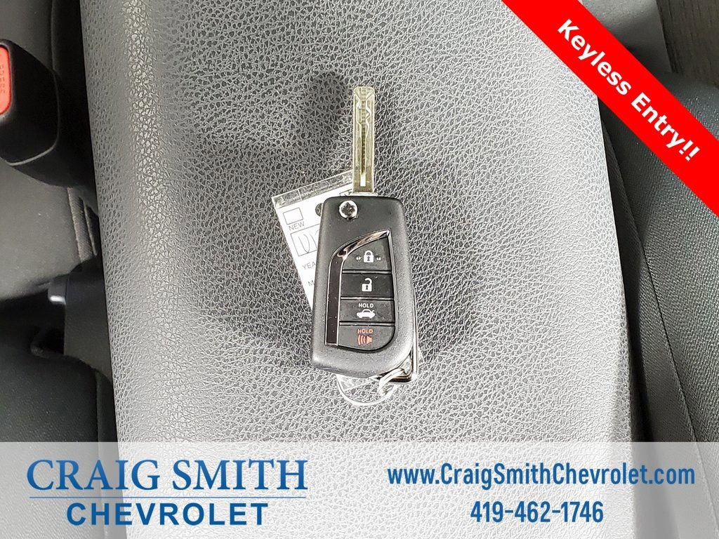 Used 2024 Toyota Camry LE FWD image 9