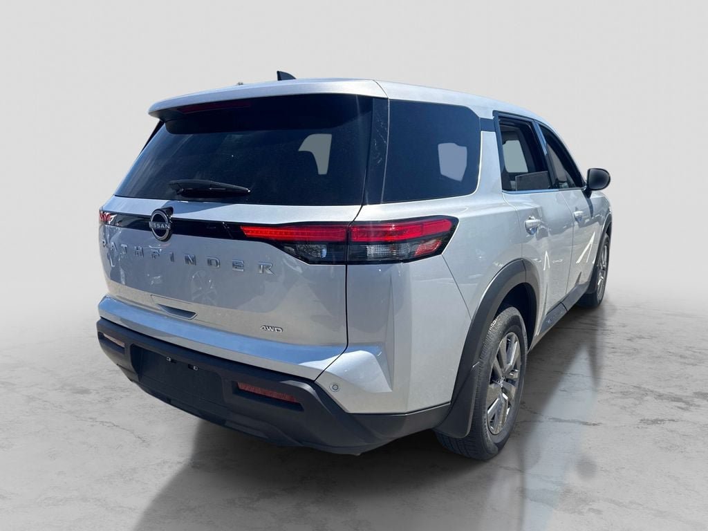 Certified 2025 Nissan Pathfinder S AWD/4WD image 7
