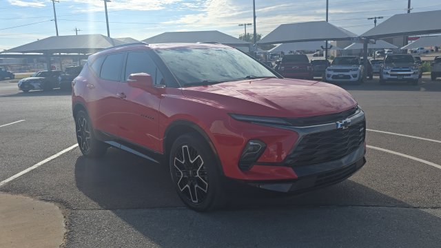 Used 2024 Chevrolet Blazer RS w/ Driver Confidence II Package FWD image 6