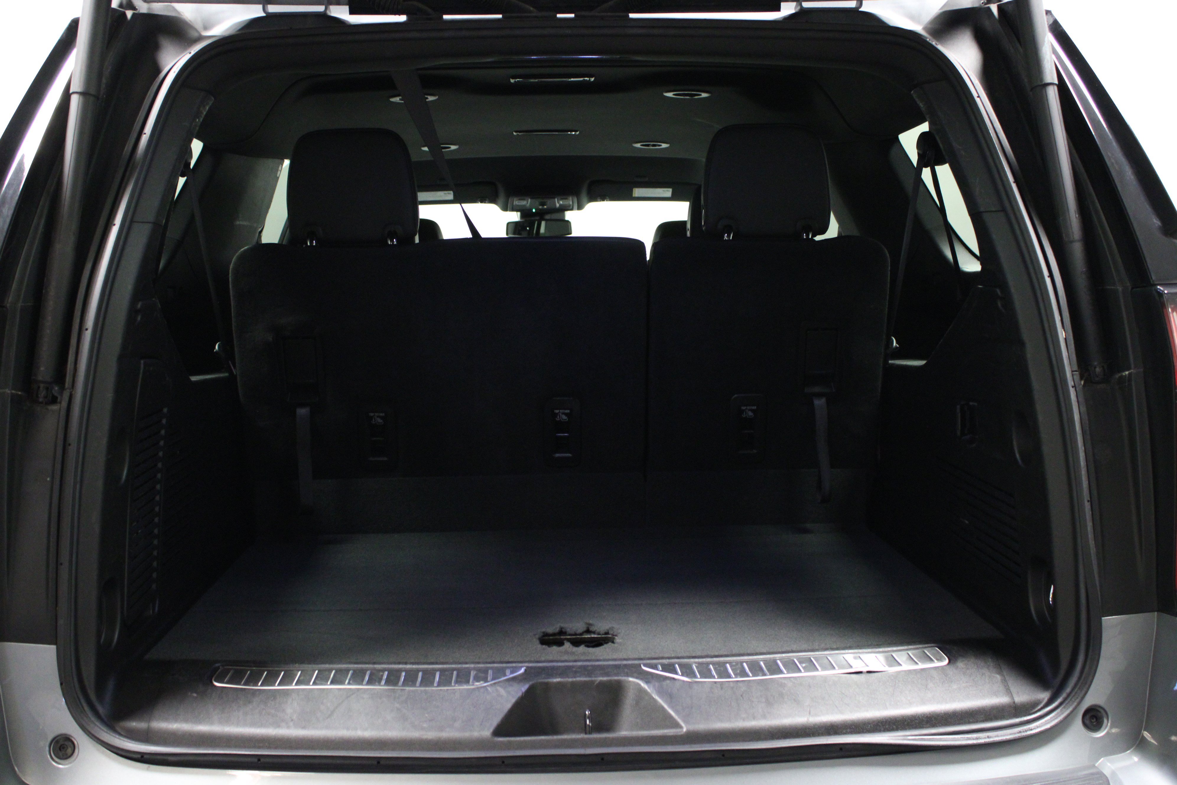 Used 2023 Chevrolet Suburban Z71 AWD/4WD image 15