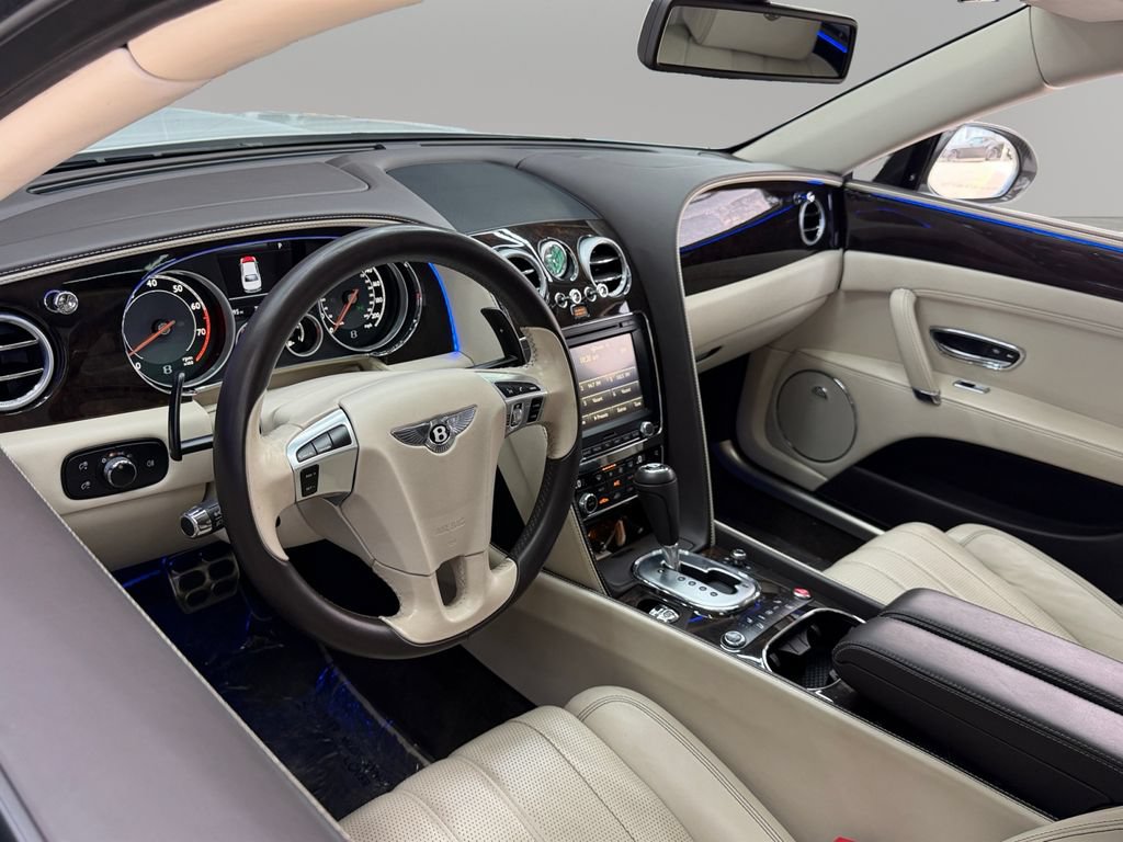 Used 2015 Bentley Flying Spur V8 AWD/4WD image 16