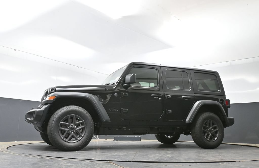New 2026 Jeep Wrangler Unlimited Sport AWD/4WD image 40