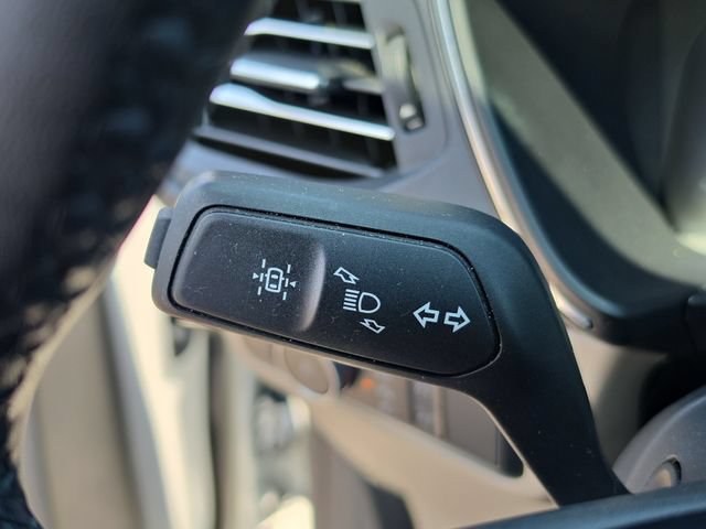 Used 2021 Ford Escape Titanium AWD/4WD image 24