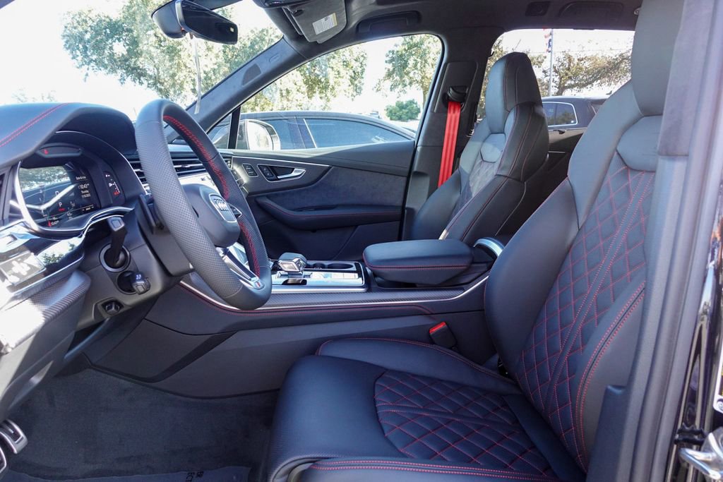 New 2026 Audi SQ7 Prestige image 14