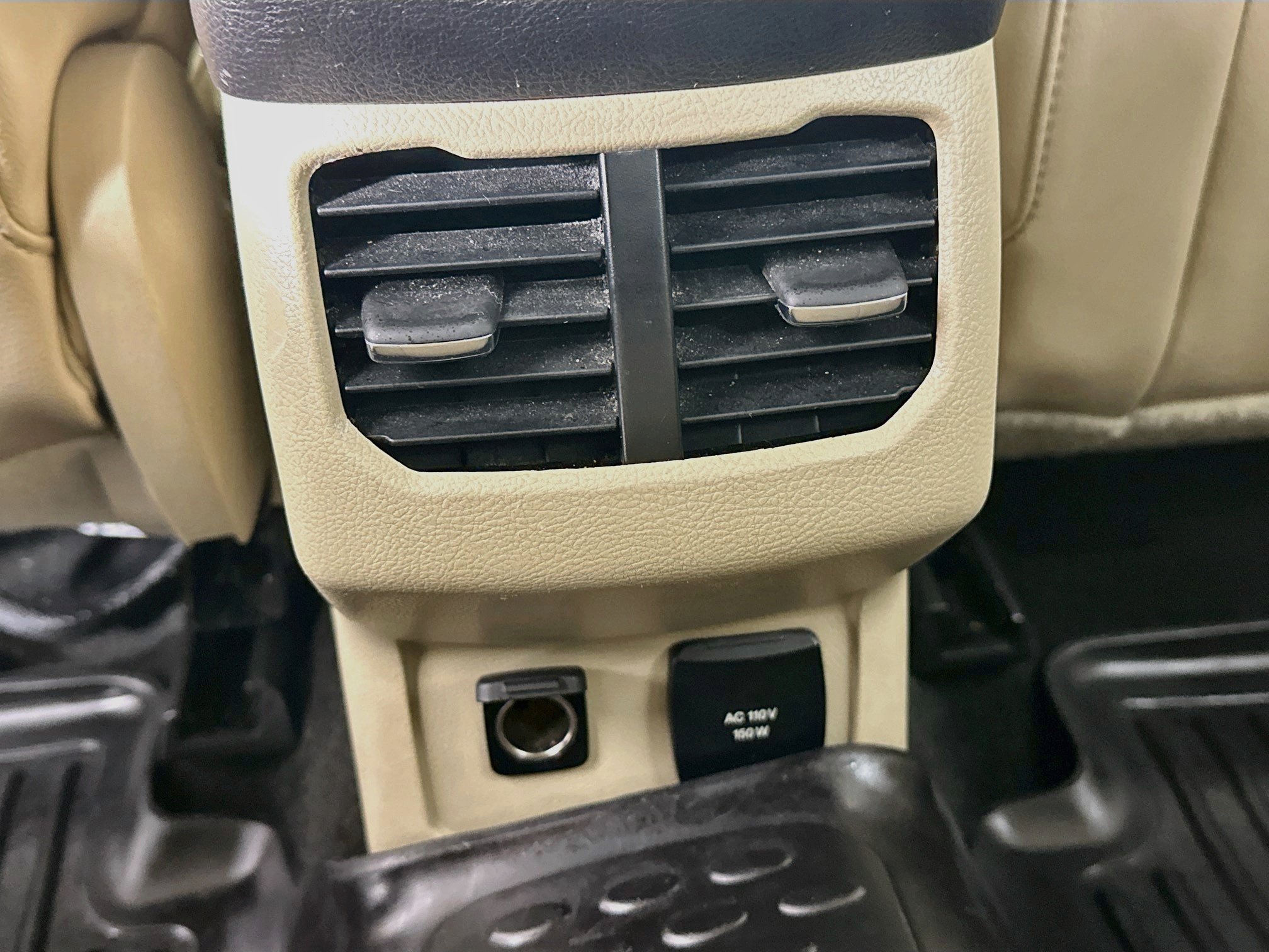 Used 2014 Ford Fusion SE w/ Equipment Group 502A FWD image 26