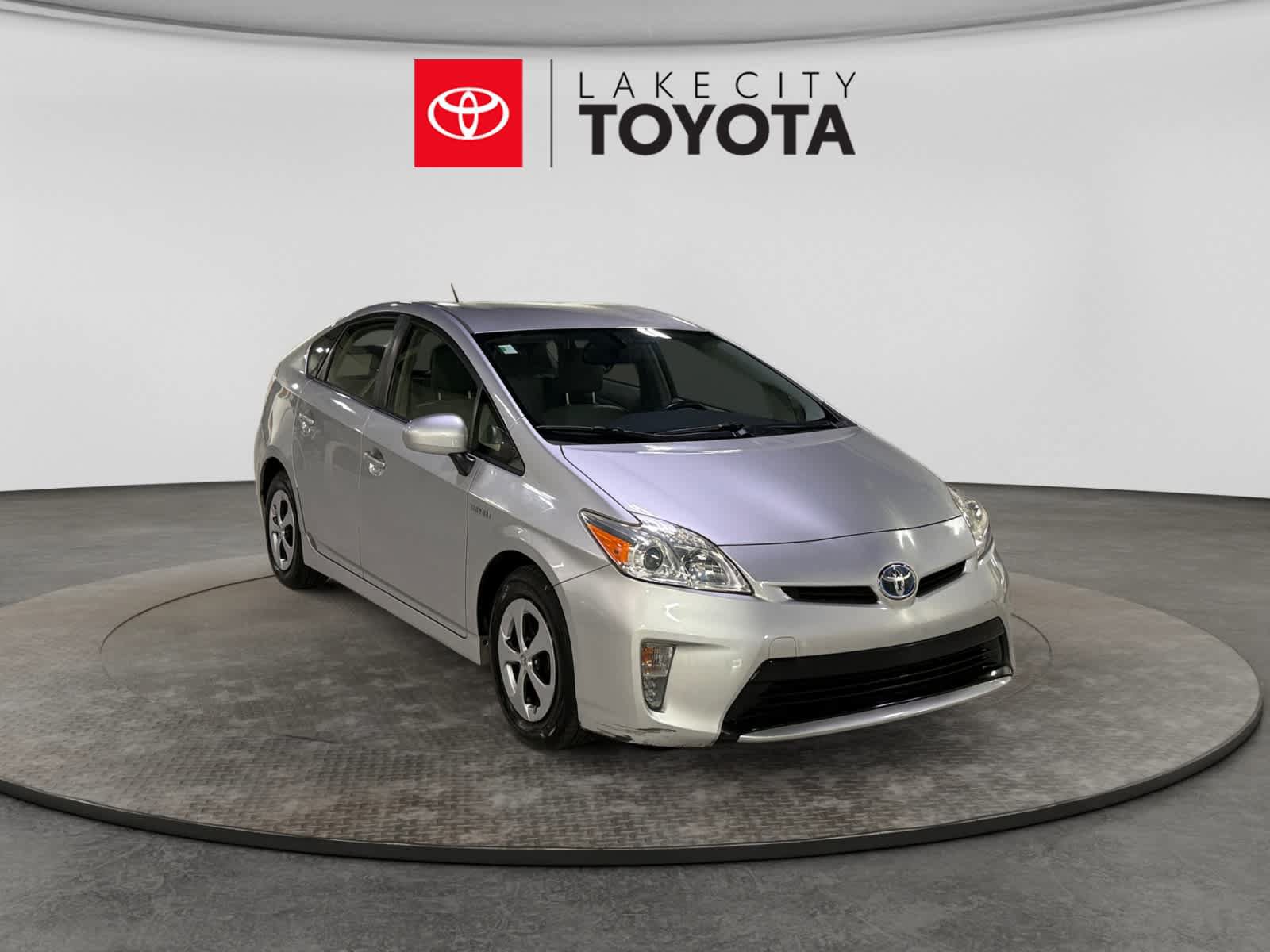 Used 2013 Toyota Prius Four FWD image 12