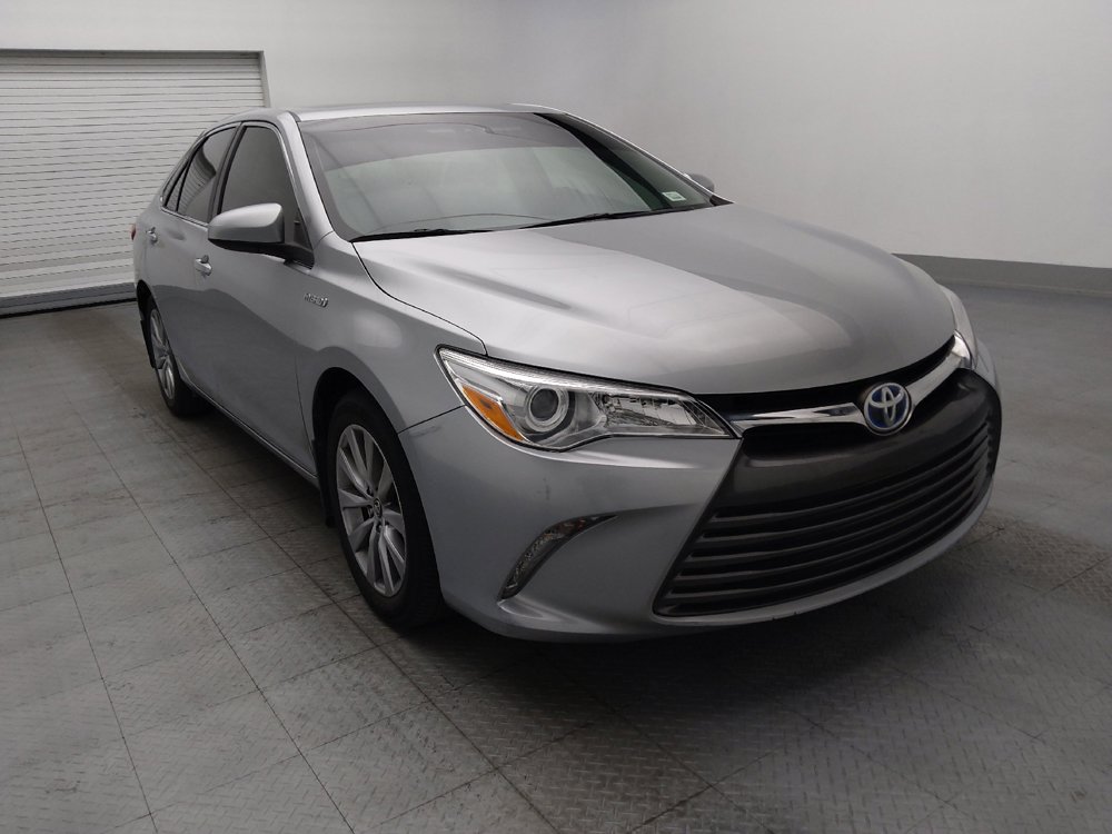 Used 2015 Toyota Camry XLE w/ Moonroof Package FWD image 14