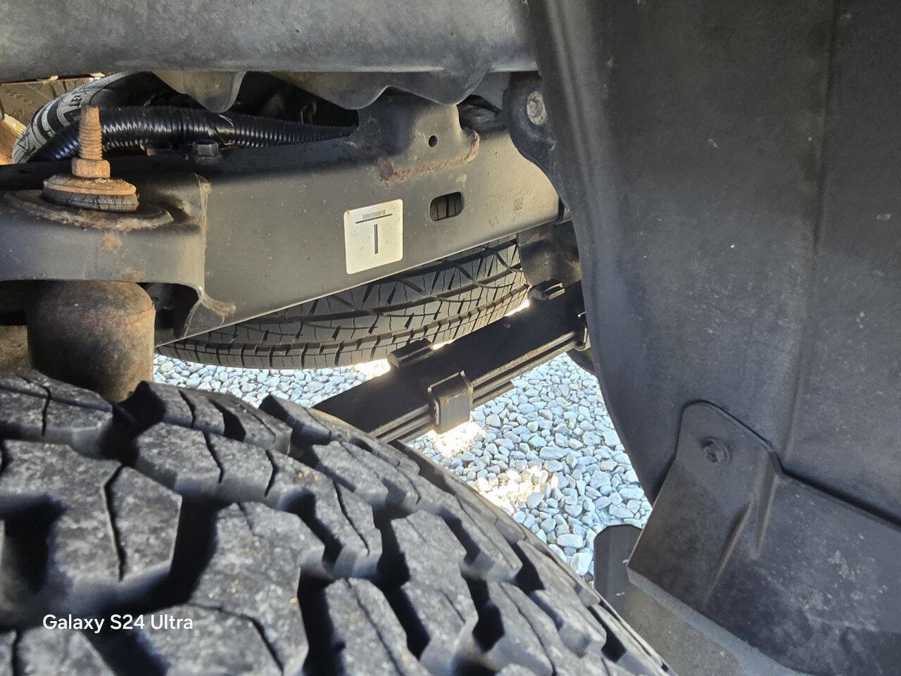 Used 2017 Toyota Tacoma TRD Sport image 22