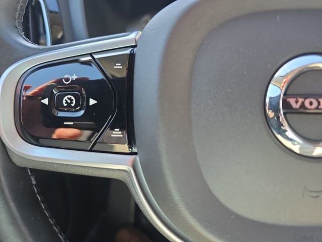 Used 2021 Volvo S60 T6 Momentum w/ Premium Package image 20