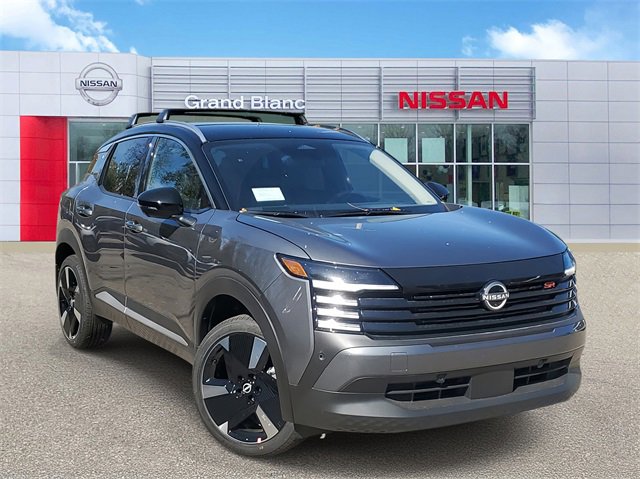 New 2026 Nissan Kicks SR w/ Cold Weather Package image 1