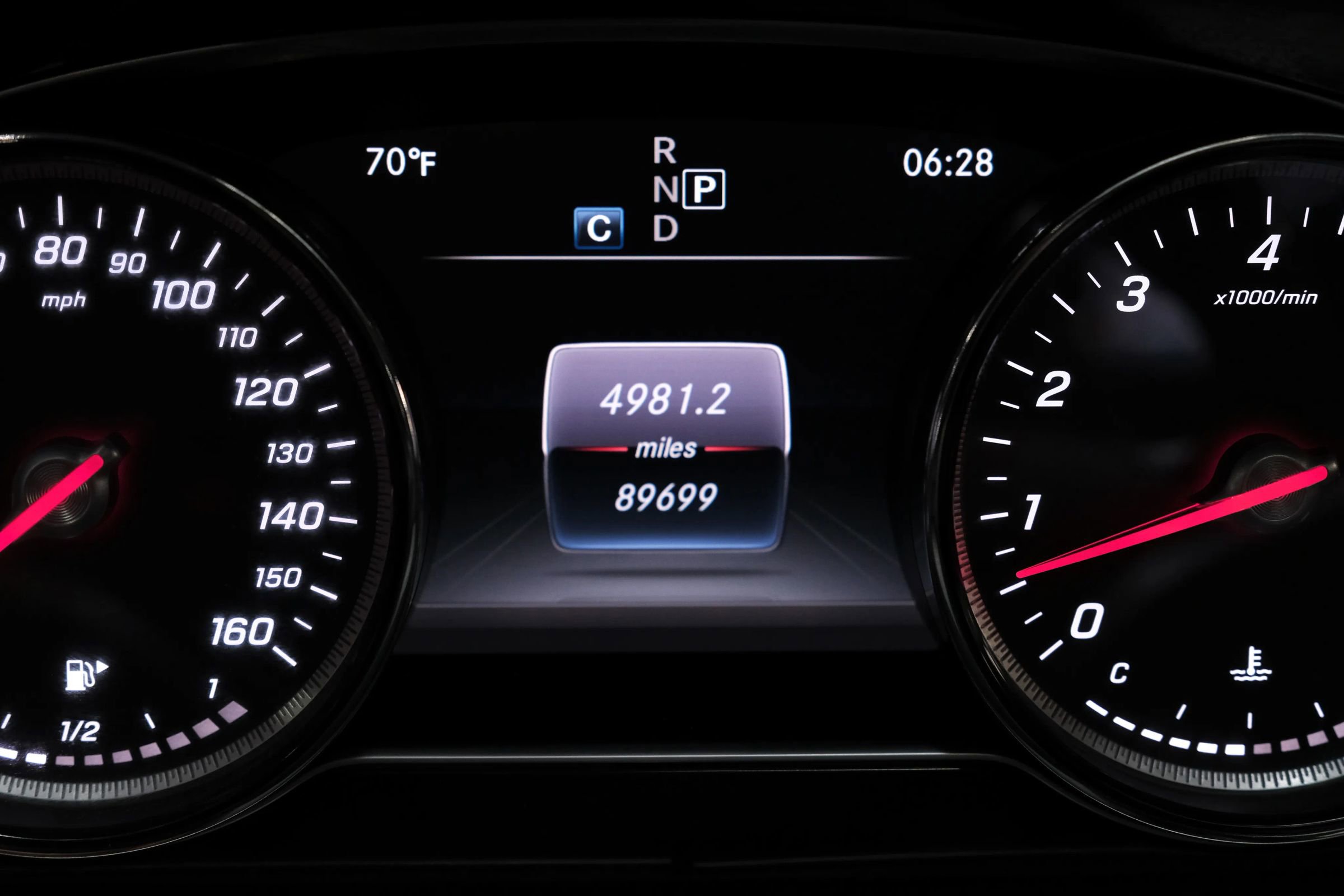 Used 2017 Mercedes-Benz E 300 image 18