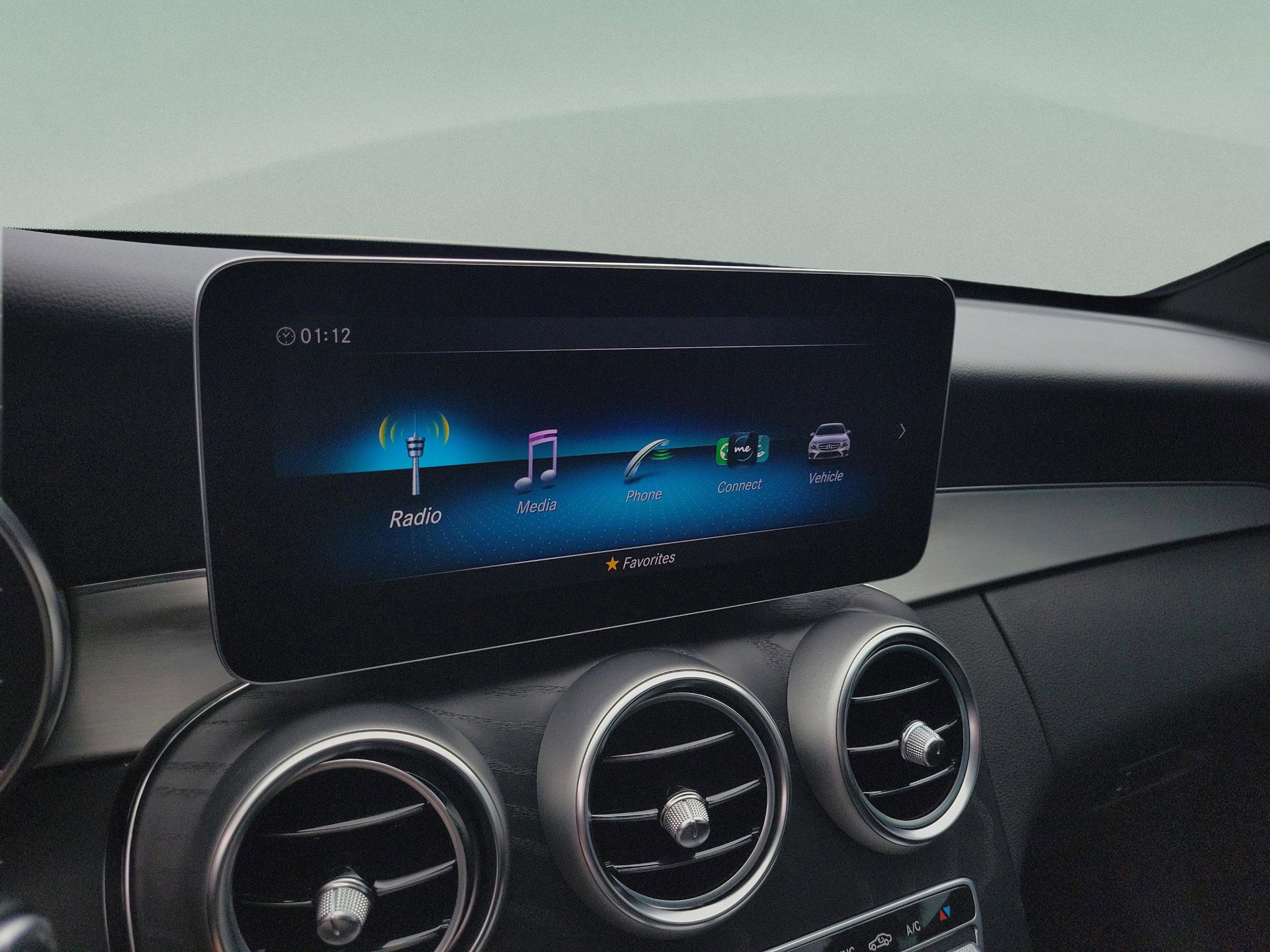 Used 2021 Mercedes-Benz C 300 Sedan image 21