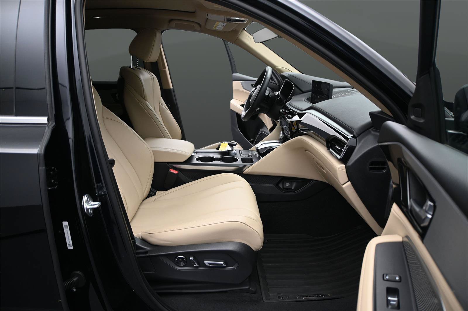 Certified 2023 Acura MDX SH-AWD image 17