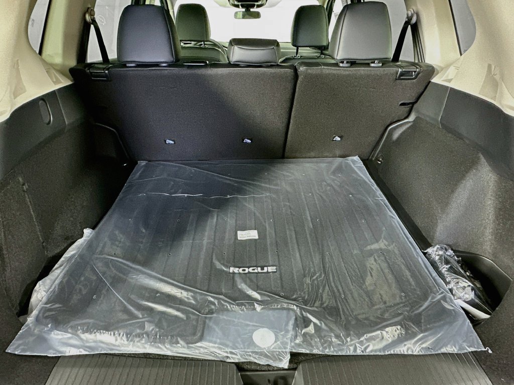 New 2027 Nissan Rogue Dark Armor AWD/4WD image 34