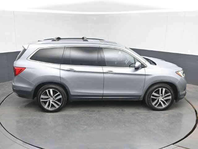 Used 2018 Honda Pilot Elite image 43