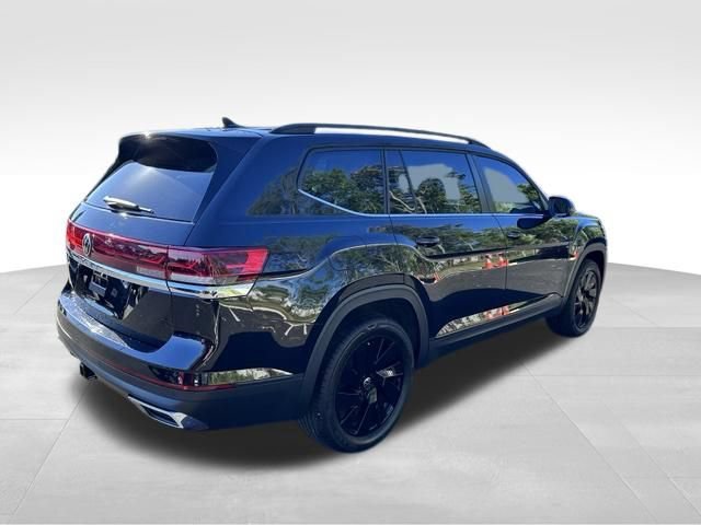 Used 2026 Volkswagen Atlas SE w/ Panoramic Sunroof Package FWD image 7
