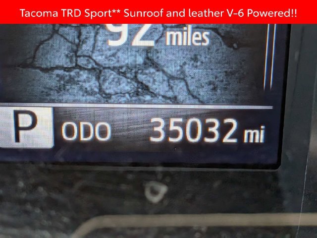 Used 2022 Toyota Tacoma TRD Sport w/ TRD Premium Sport Package RWD image 36