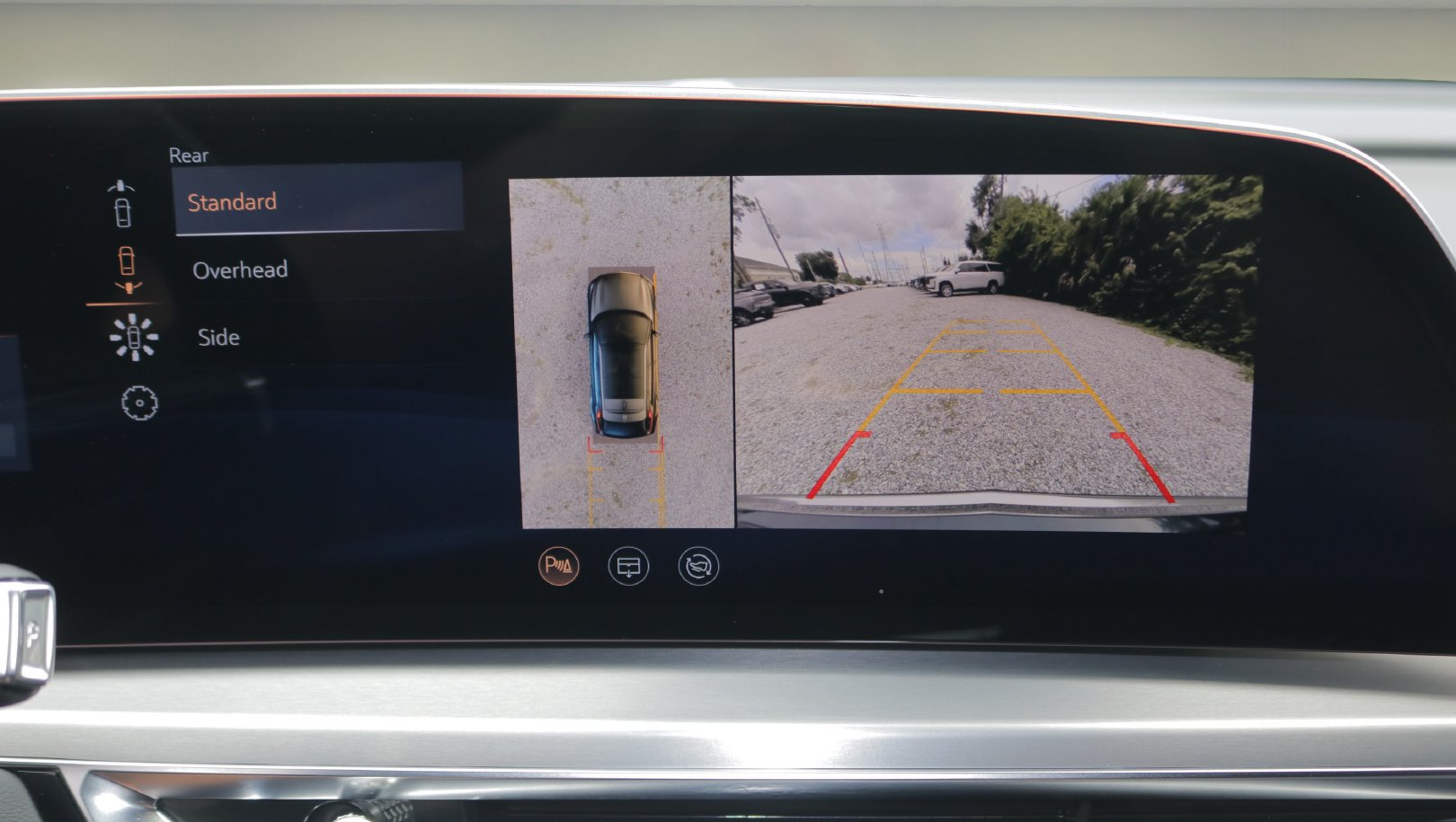 Certified 2025 Cadillac Lyriq Luxury RWD image 24