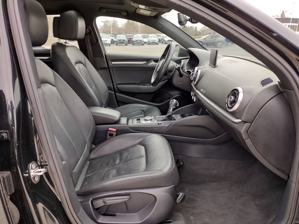 Used 2020 Audi A3 2.0T Premium image 22