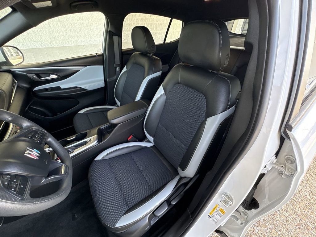 Certified 2024 Buick Envista Preferred image 18