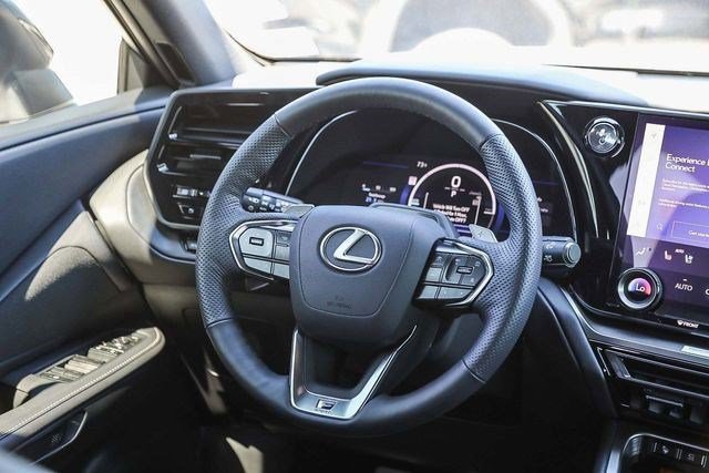 Used 2024 Lexus TX 500h AWD w/ Technology Package image 15