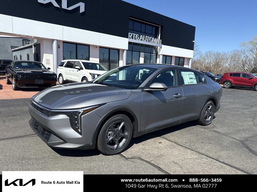 New 2026 Kia K4 LXS