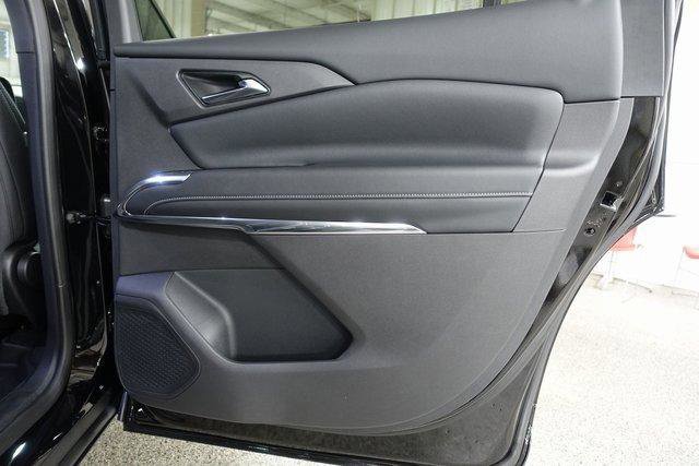New 2025 Chevrolet Traverse LT w/ LPO, Floor Liner Package image 24