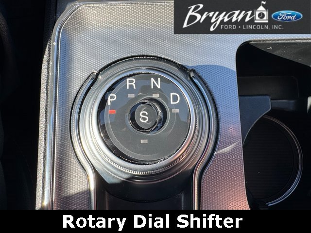 Used 2022 Ford Edge Titanium w/ Equipment Group 301A image 38